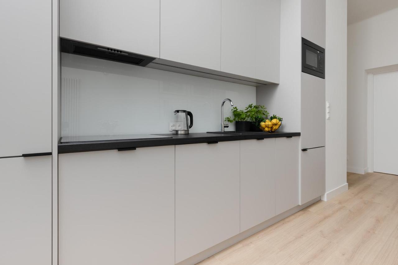 Spacious Apartment With Panoramic View Of Warsaw By Noclegi Renters Exterior photo